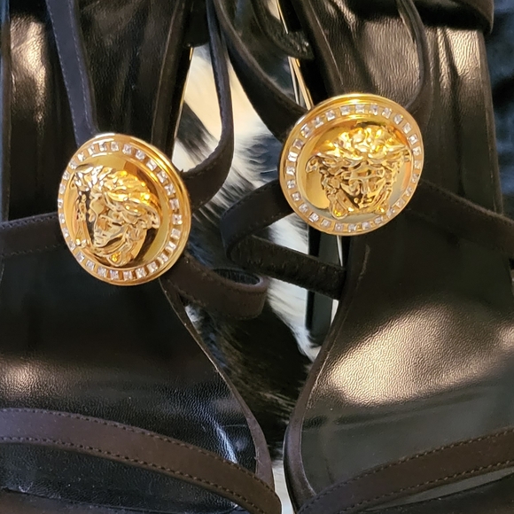 VERSACE Triple Platform MEDUSA SANDALS w/ Bag - Picture 13 of 13